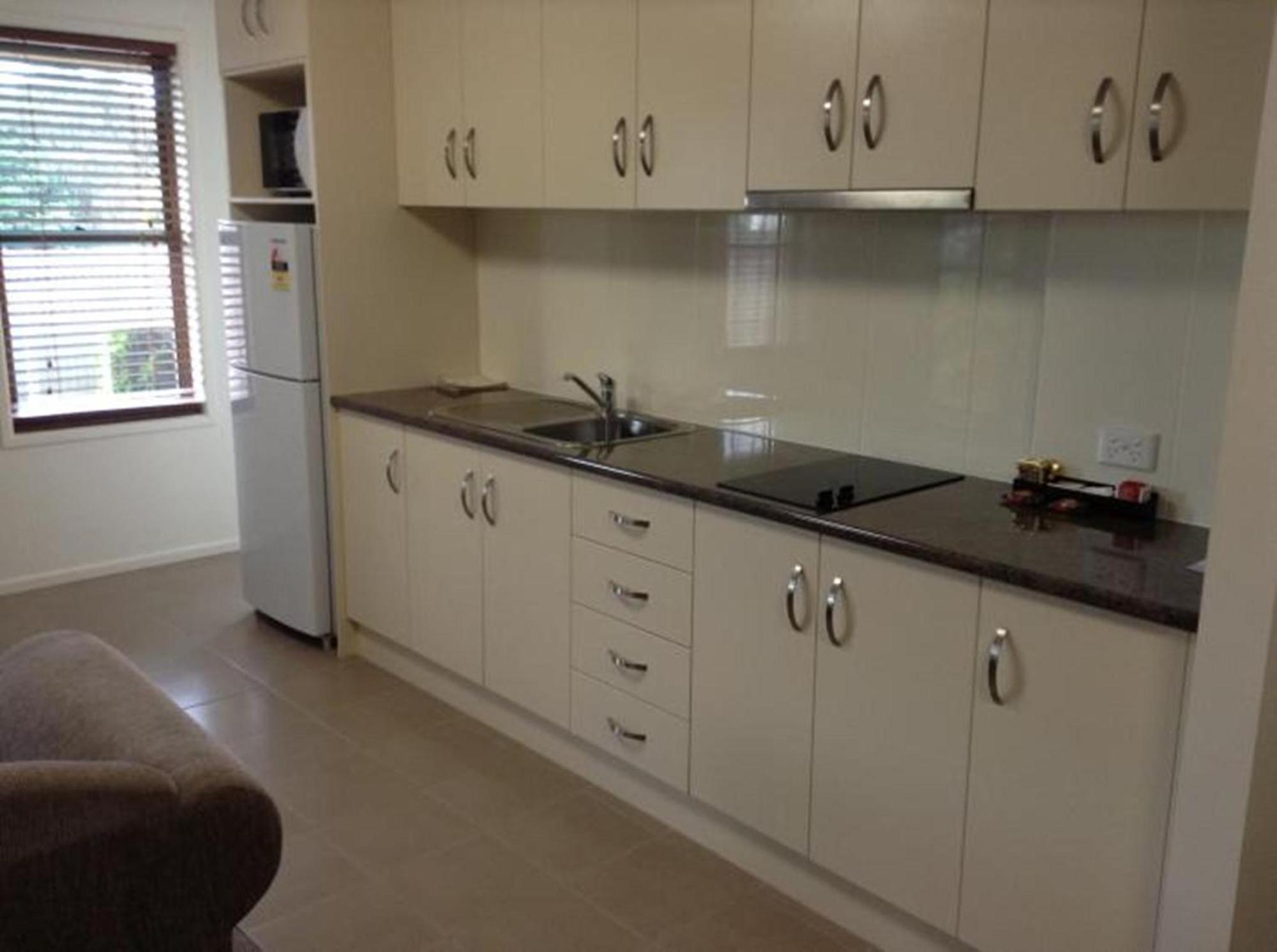 Jacaranda Place Motor Inn Toowoomba Εξωτερικό φωτογραφία