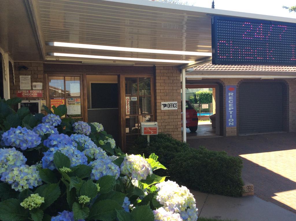 Jacaranda Place Motor Inn Toowoomba Εξωτερικό φωτογραφία