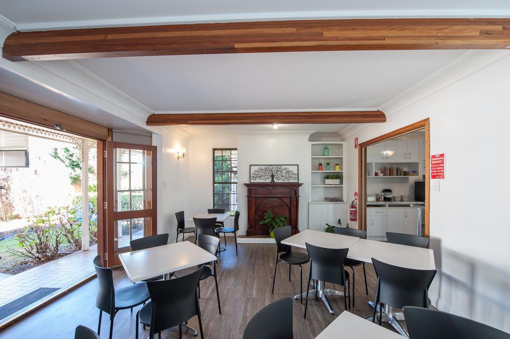 Jacaranda Place Motor Inn Toowoomba Εξωτερικό φωτογραφία